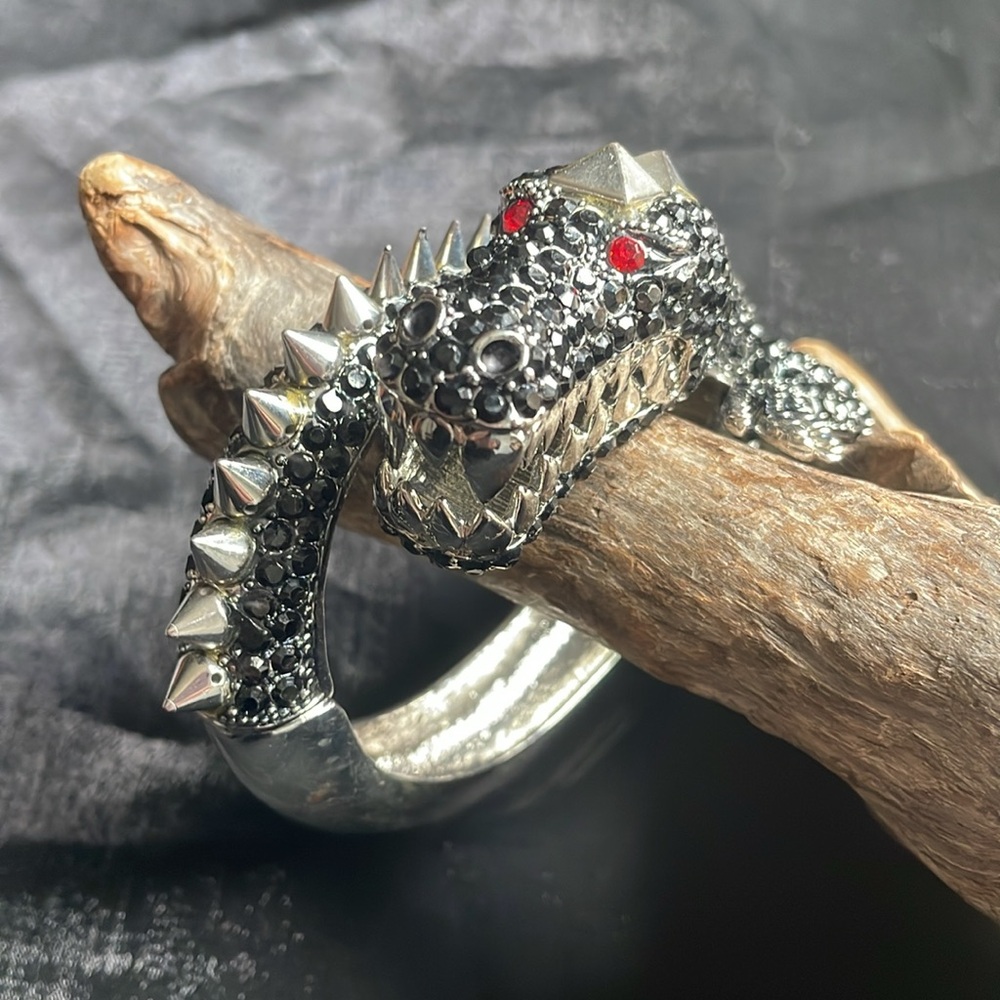 Dragon Bracelet Silver Raised Scales & Black Rhinestones Hinged